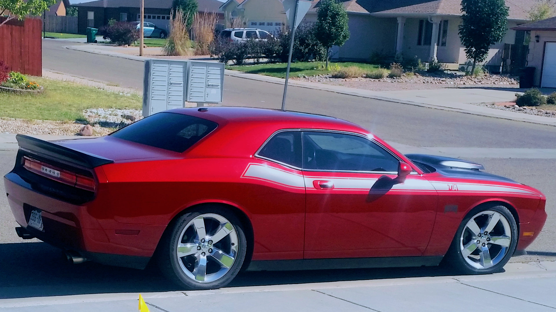 Dave's 2009 Dodge Challenger - Holley My Garage