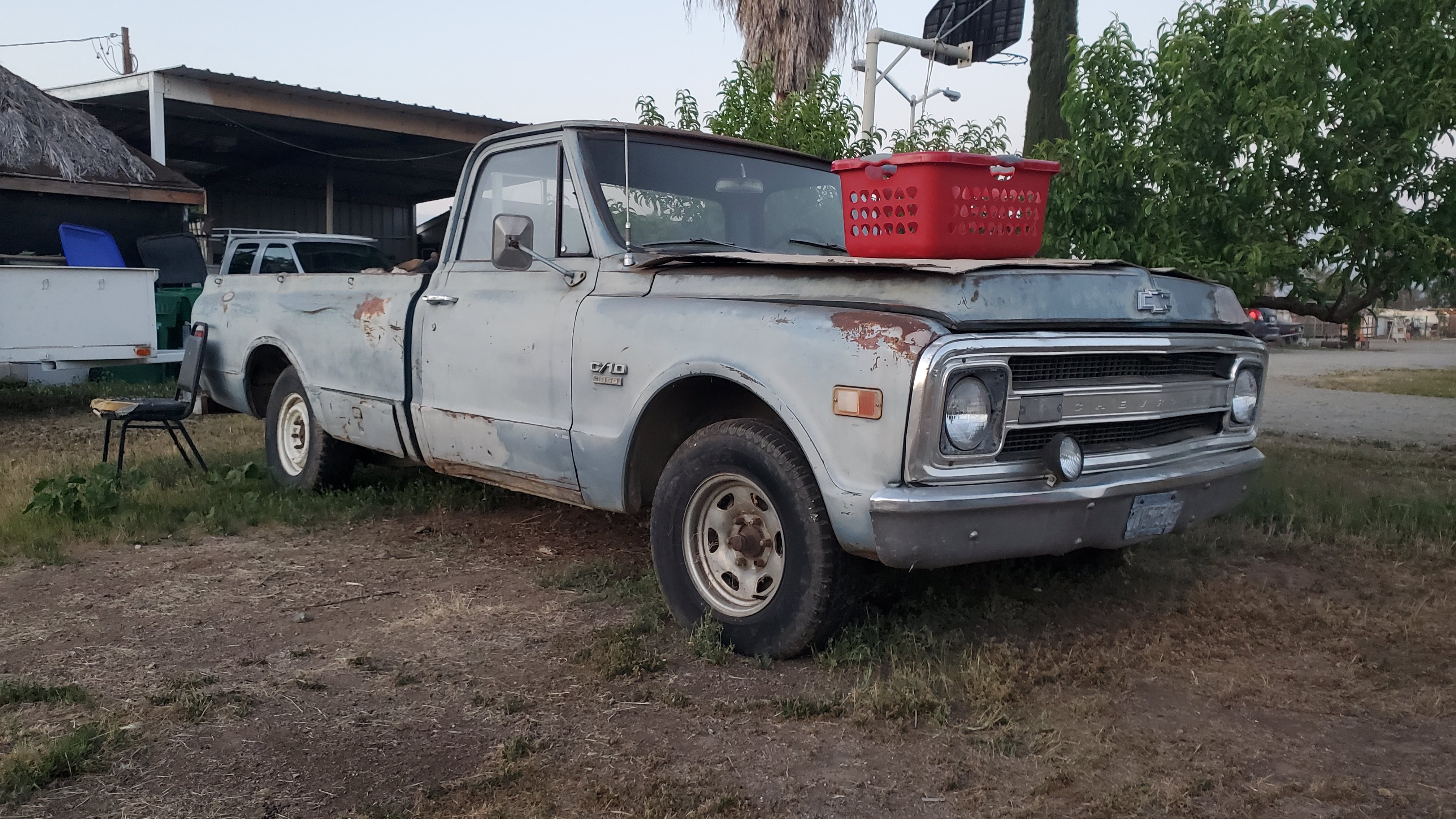 Francisco's 1970 Chevrolet C10 Pickup - Holley My Garage