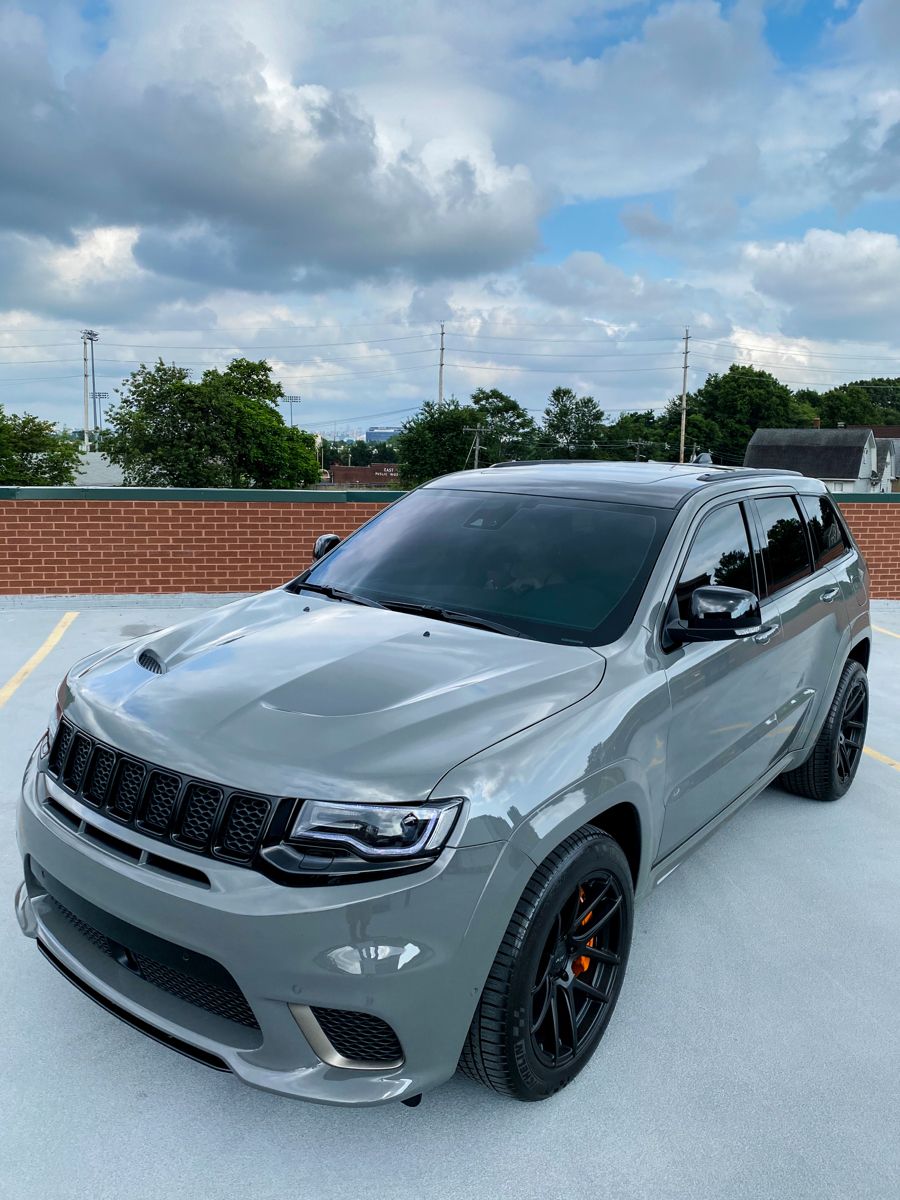 erik's 2021 Jeep Grand Cherokee - Holley My Garage