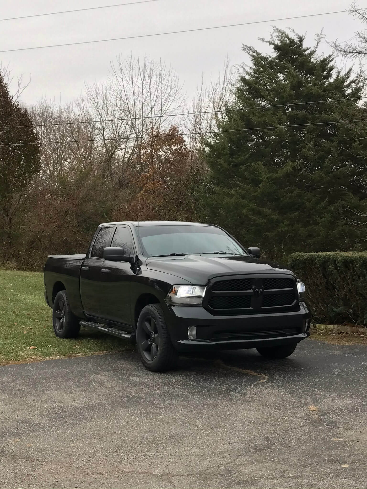 Evan's 2016 Ram 1500 - Holley My Garage