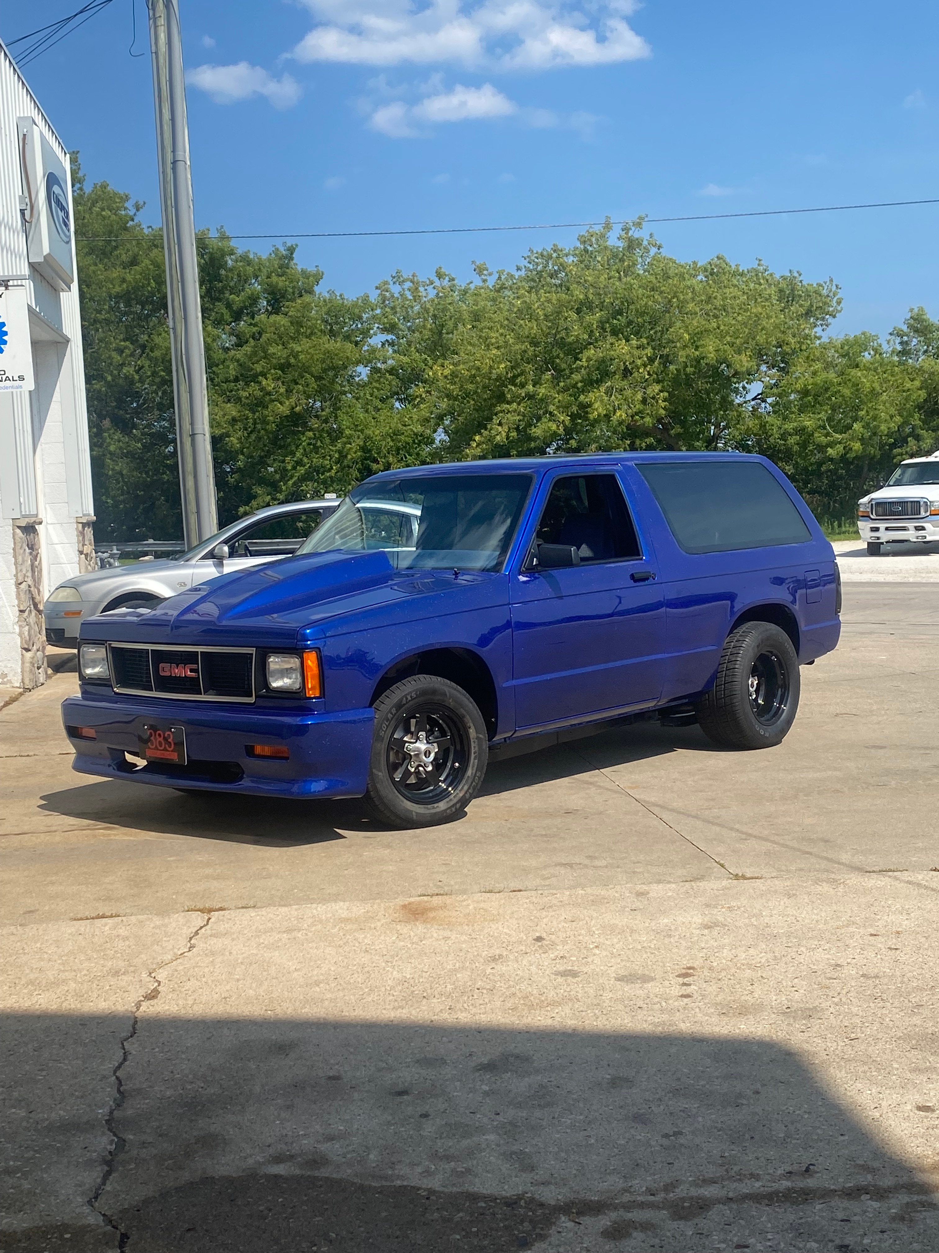 James's 1985 GMC S15 Jimmy - Holley My Garage