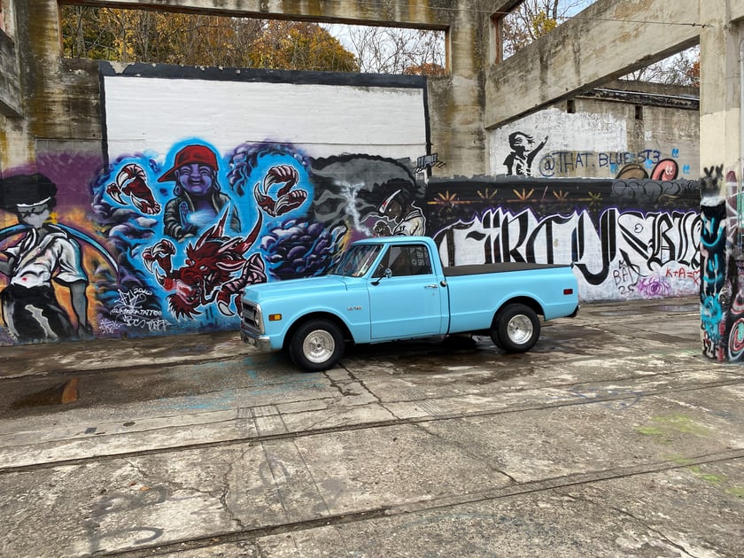 David's 1970 Chevrolet C10 Pickup - Holley My Garage