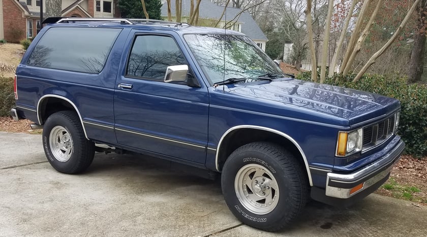 Thom's 1989 GMC S15 Jimmy - Holley My Garage