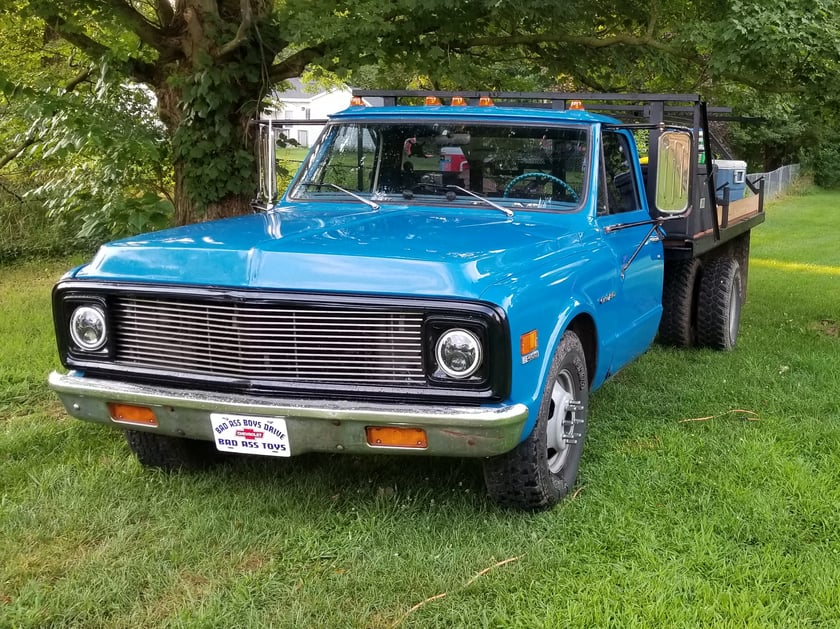 Ben's 1972 Chevrolet C30 Pickup - Holley My Garage