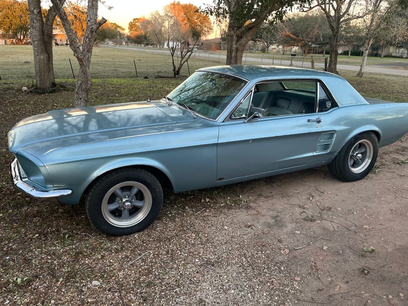 Cannon's 1967 Ford Mustang - Holley My Garage