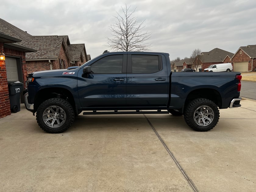 Scott's 2021 Chevrolet Silverado 1500 - Holley My Garage