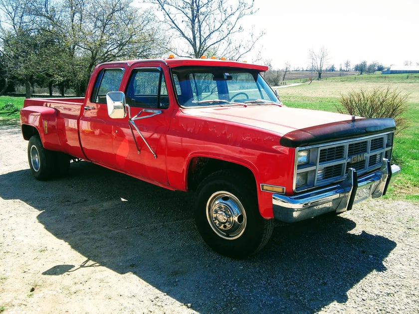 Dennis's 1983 GMC C3500 - Holley My Garage