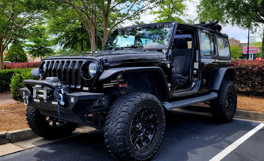 John's 2019 Jeep Wrangler Holley My Garage