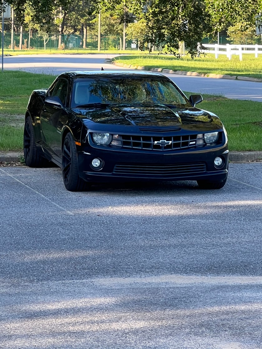 Robert's 2011 Chevrolet Camaro - Holley My Garage