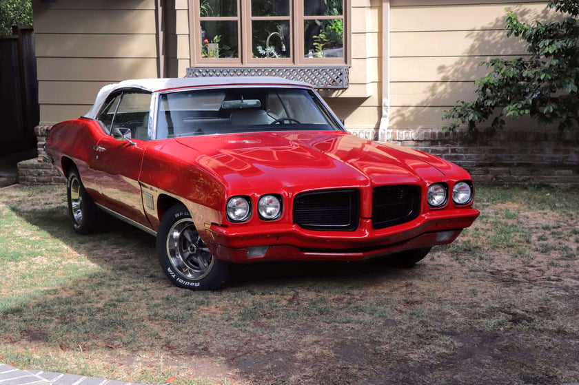 gianniludo's 1971 Pontiac LeMans - Holley My Garage