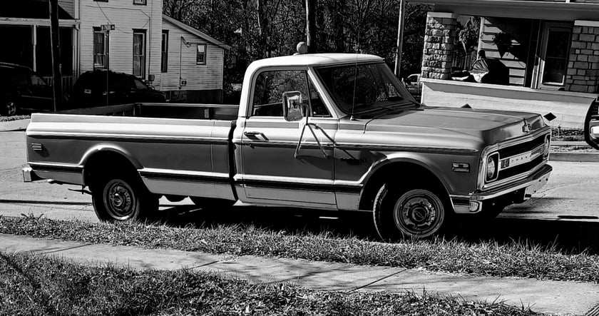 Dusty's 1969 Chevrolet C20 Pickup - Holley My Garage