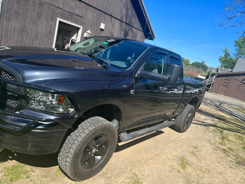 Cory's 2017 Ram 1500 - Holley My Garage