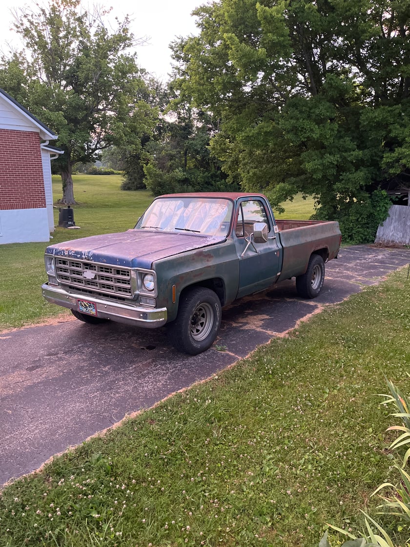 Alton's 1977 Chevrolet C20 - Holley My Garage