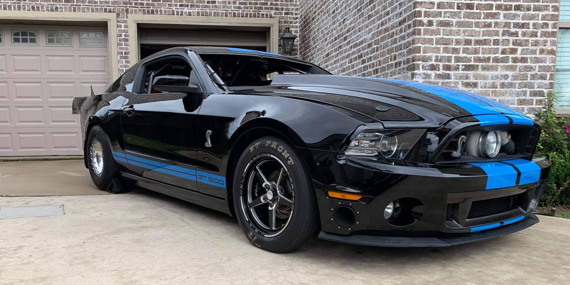Brian's 2014 Ford Mustang - Holley My Garage