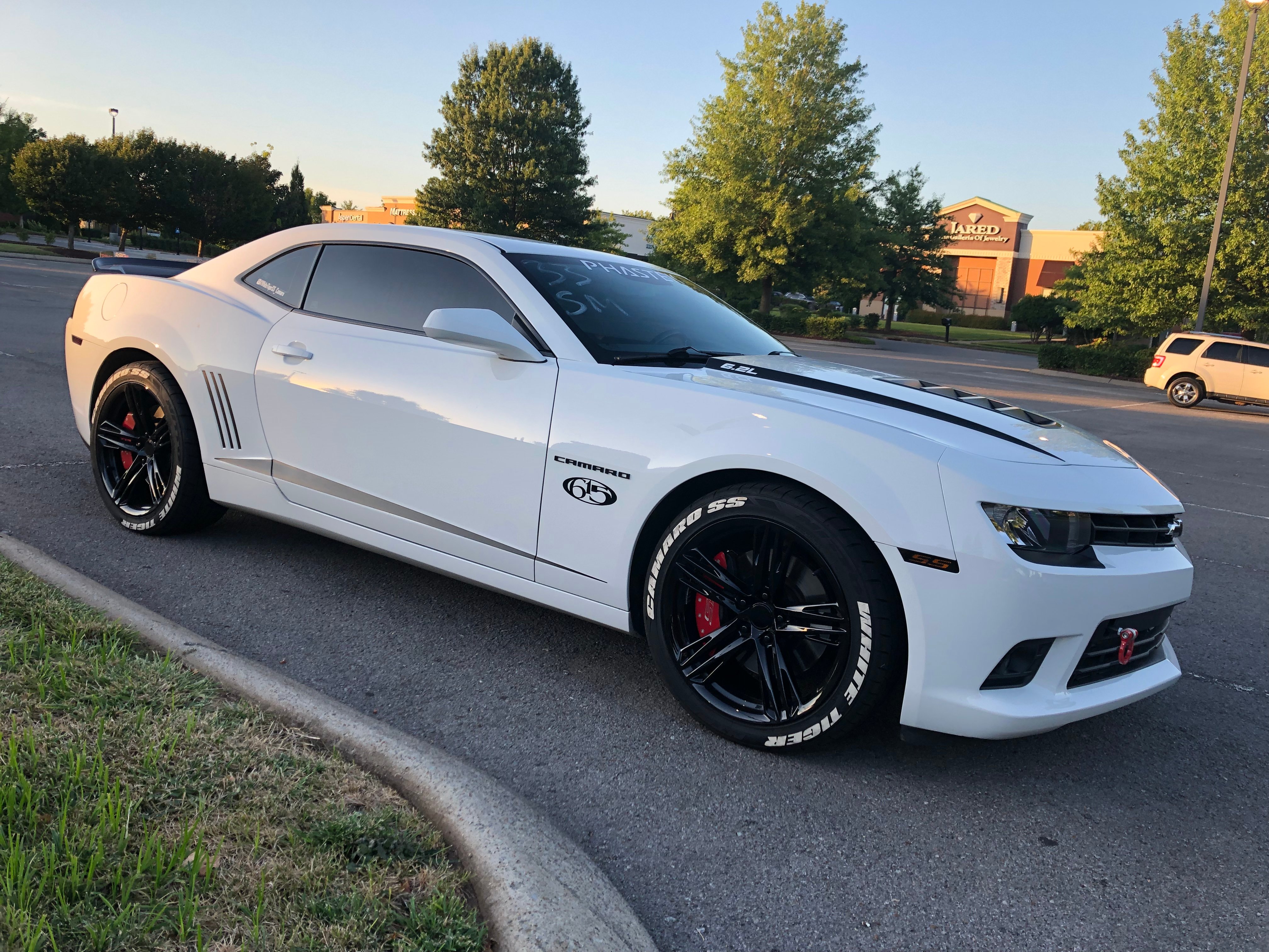 White Tiger's 2014 Chevrolet Camaro - Holley My Garage