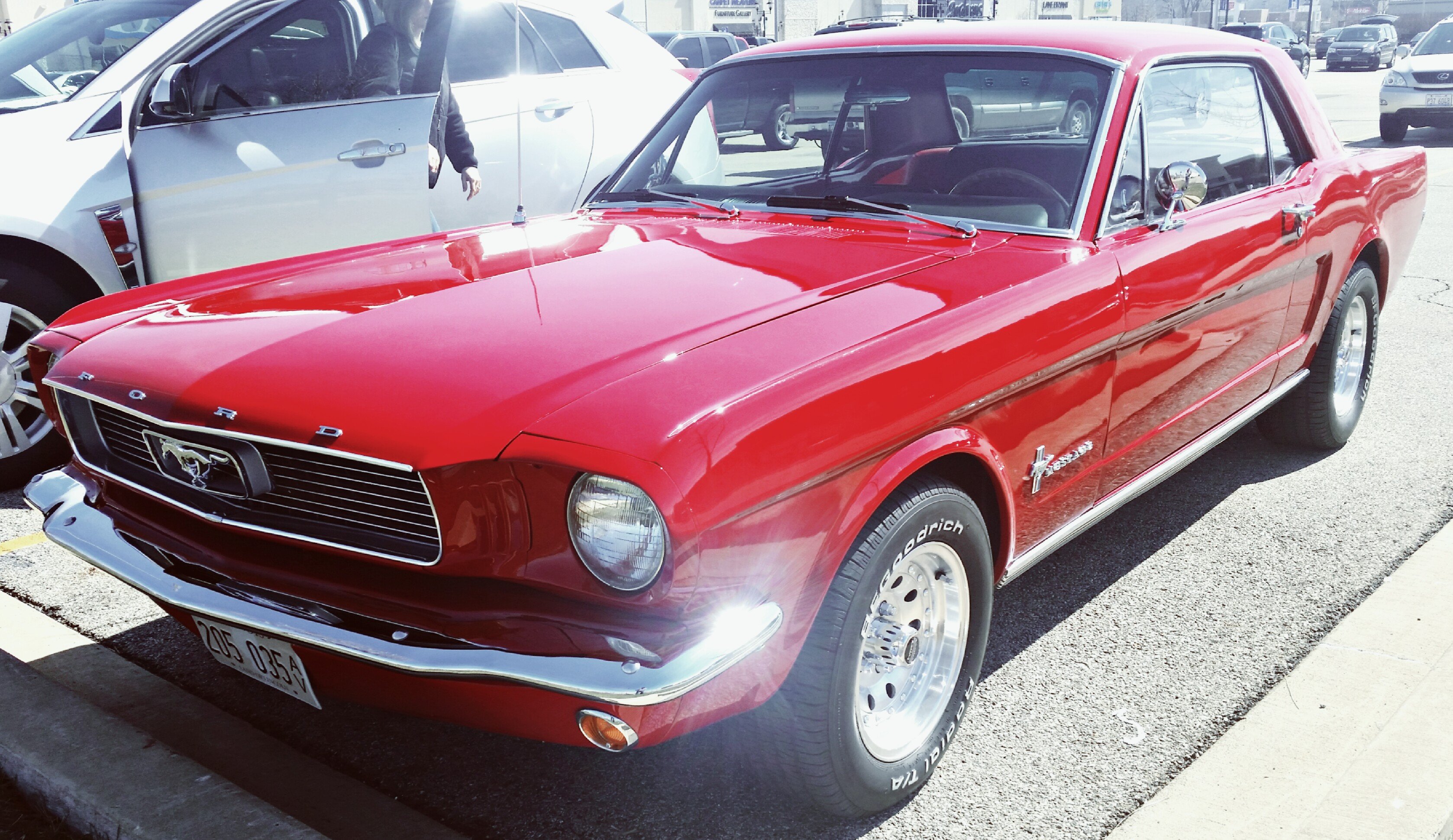 Phil's 1966 Ford Mustang - Holley My Garage